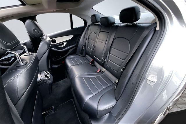 2016 Mercedes-Benz C-Class 4dr Sedan C 300 RWD - 22992383 - 17