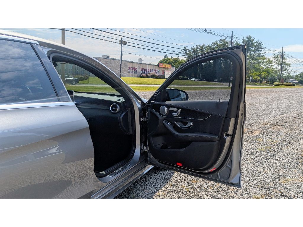 2016 Mercedes Benz C 300 Sport 4MATIC photo 10