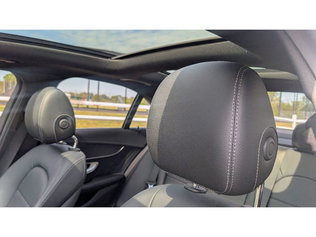 2016 Mercedes Benz C 300 Sport 4MATIC photo 14