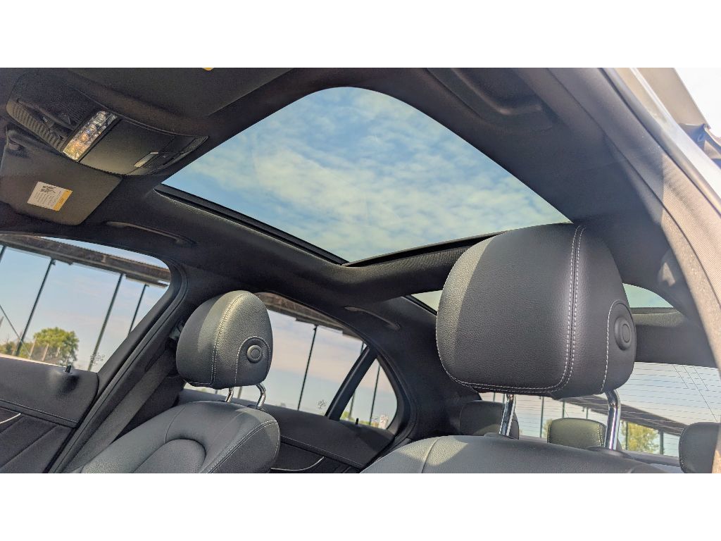 2016 Mercedes Benz C 300 Sport 4MATIC photo 15