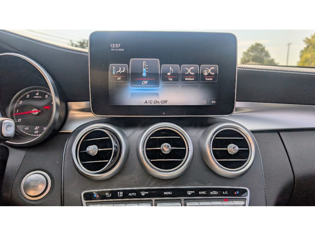 2016 Mercedes Benz C 300 Sport 4MATIC photo 24