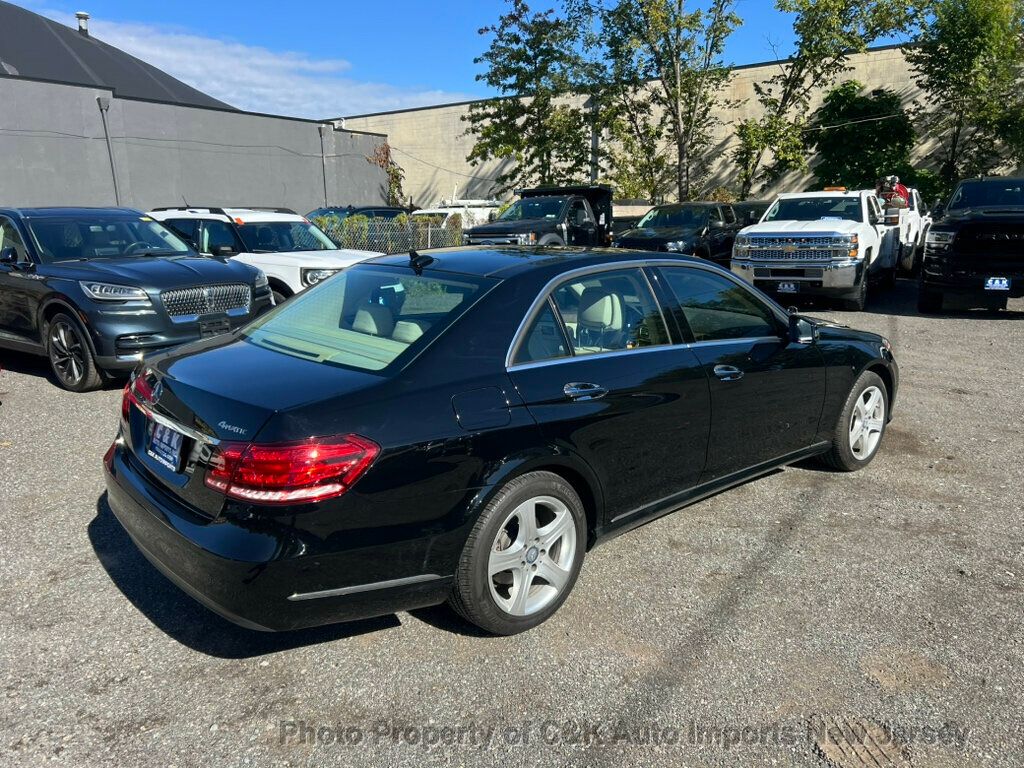 2016 Mercedes Benz E photo 4