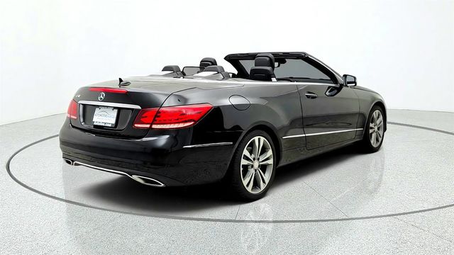 2016 Mercedes-Benz E-Class 2dr Cabriolet E 400 RWD w/ Premium 2 Pkg - 23073955 - 4
