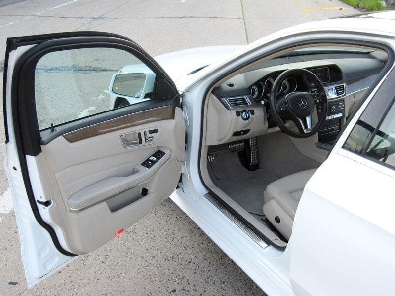 2016 Mercedes Benz E Sedan 350 Sport 4MATIC photo 15