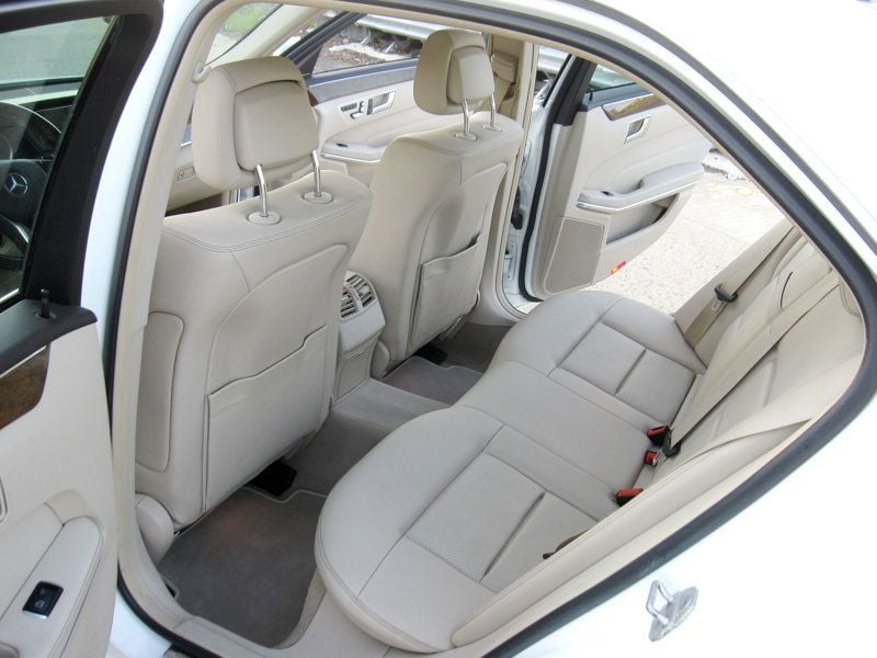 2016 Mercedes Benz E Sedan 350 Sport 4MATIC photo 26
