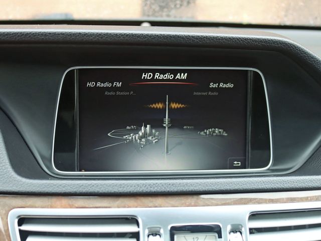 2016 Mercedes-Benz E-Class 4dr Sedan E 350 Sport 4MATIC - 23061553 - 16