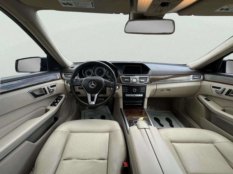 2016 Mercedes-Benz E-Class 4dr Sedan E 350 Sport 4MATIC - 23022335 - 17
