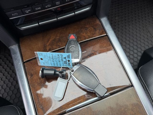 2016 Mercedes-Benz E-Class 4dr Sedan E 350 Sport 4MATIC - 23008579 - 17