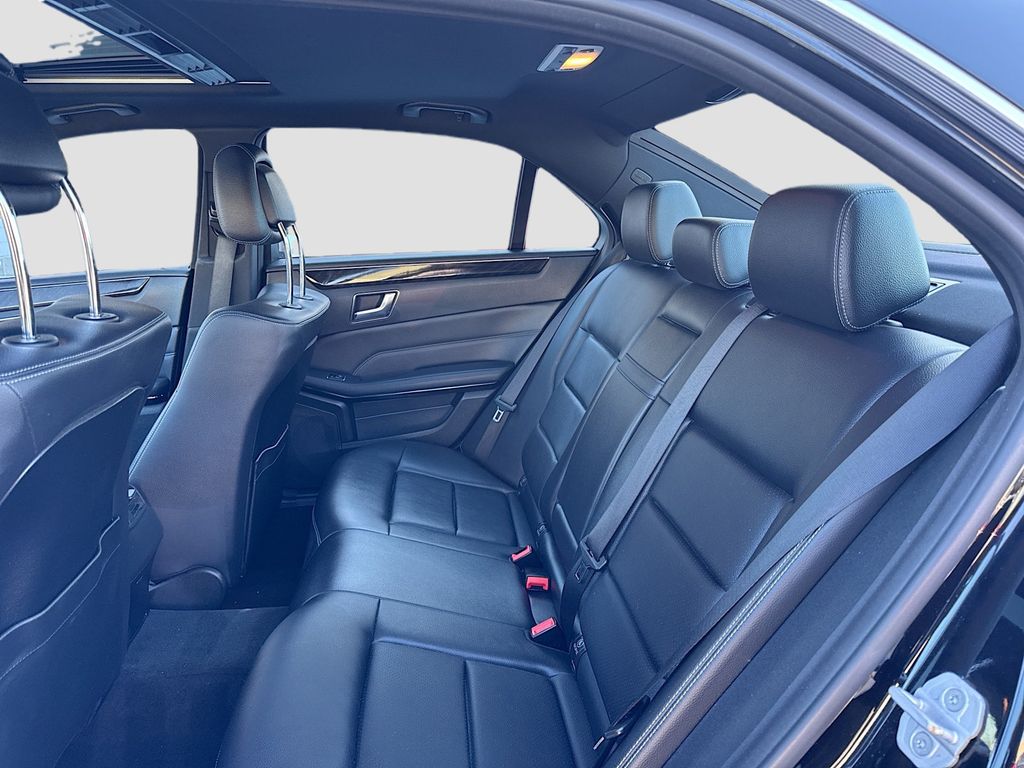 2016 Mercedes-Benz E-Class 4dr Sedan E 350 Sport 4MATIC - 22978648 - 11