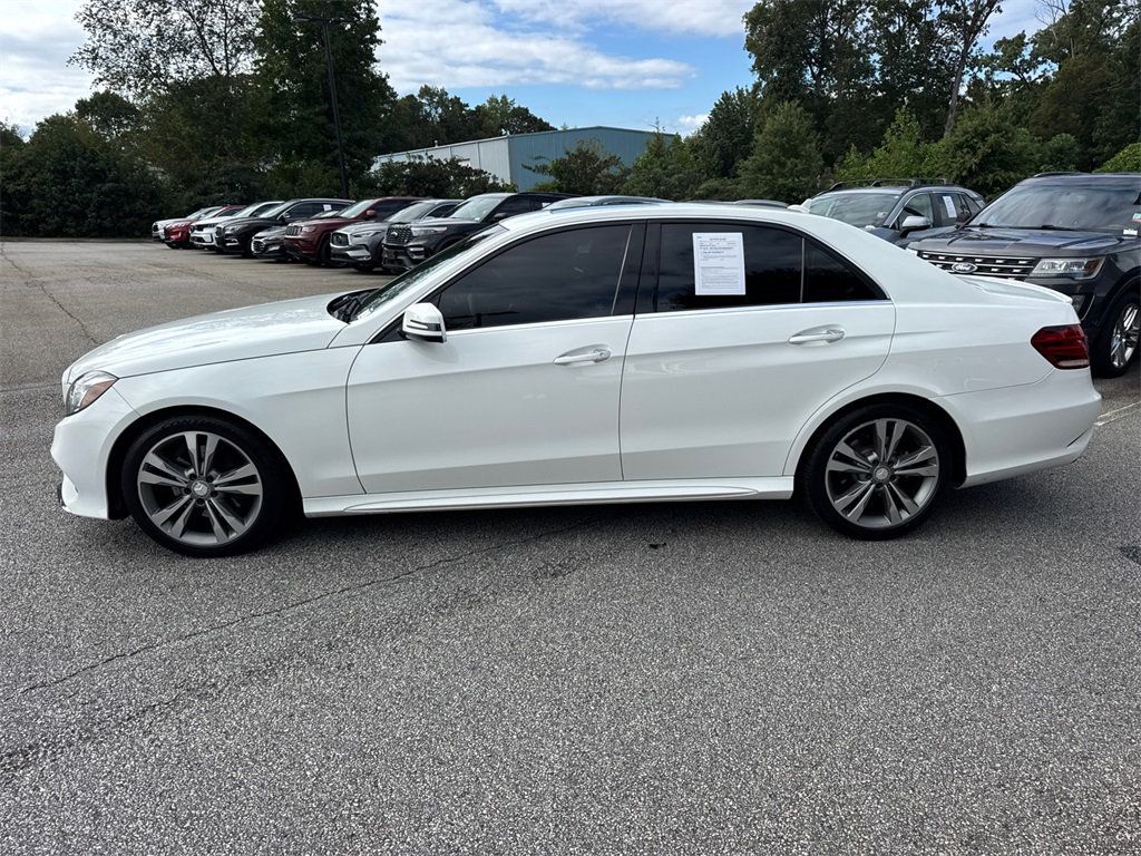 2016 Mercedes Benz E 350 Sport photo 4