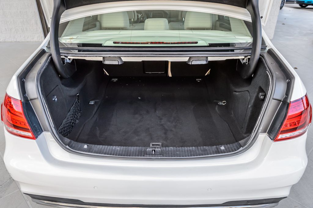 2016 Mercedes-Benz E-Class 4dr Sedan E 350 Sport RWD - 22952620 - 10