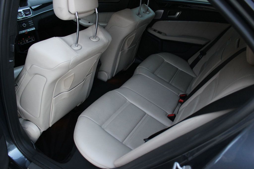 2016 Mercedes Benz E AMG Sedan photo 10