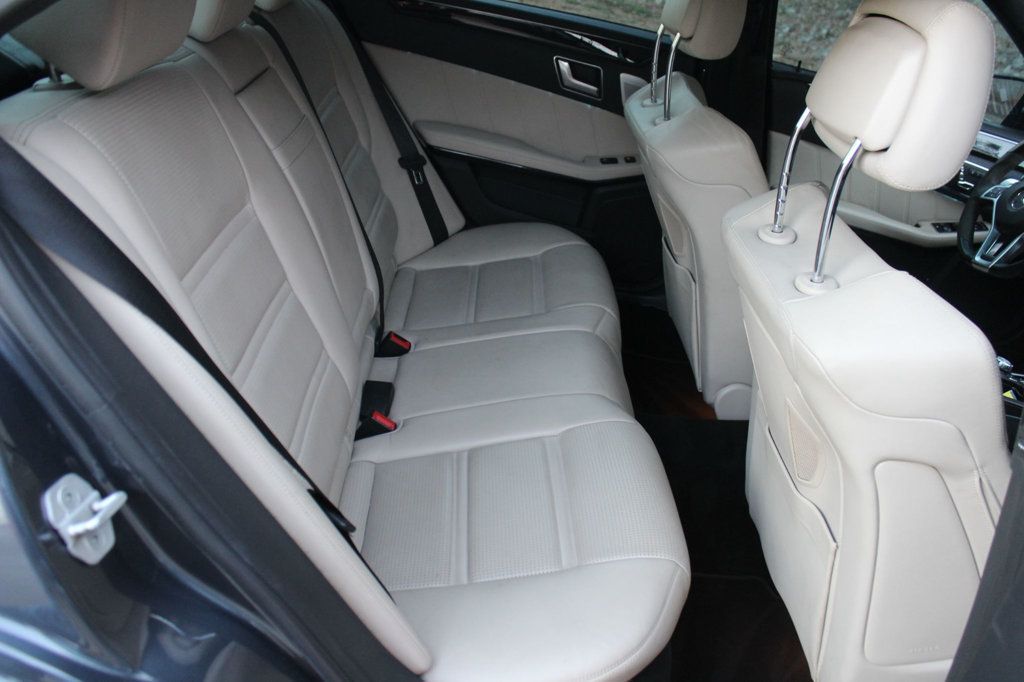 2016 Mercedes Benz E AMG Sedan photo 16