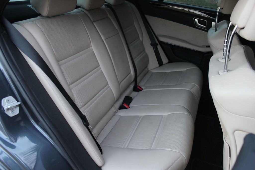 2016 Mercedes Benz E AMG Sedan photo 17