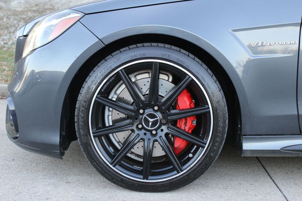 2016 Mercedes Benz E AMG Sedan photo 38