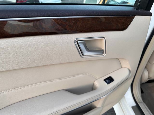 2016 Mercedes-Benz E-Class E 350 4dr Sedan - 22887727 - 16