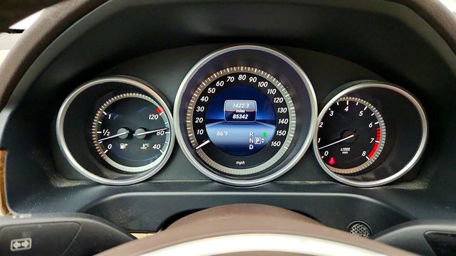 2016 Mercedes-Benz E-Class E 350 Luxury 4MATIC w/ Premium & Lane Tracking Pkgs + KEYLESS GO - 23039458 - 12