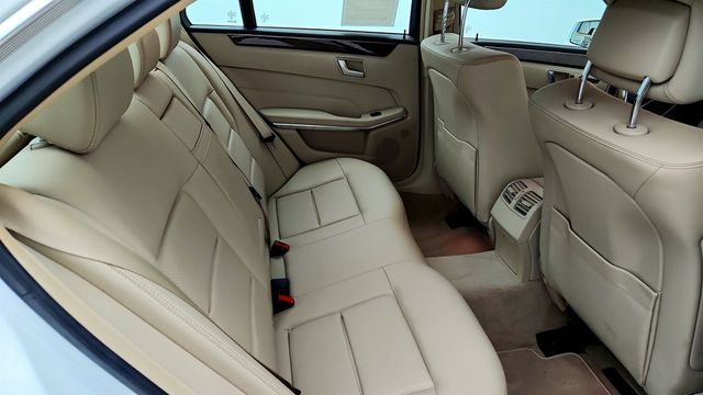 2016 Mercedes-Benz E-Class E 350 Luxury 4MATIC w/ Premium & Lane Tracking Pkgs + KEYLESS GO - 23039458 - 21