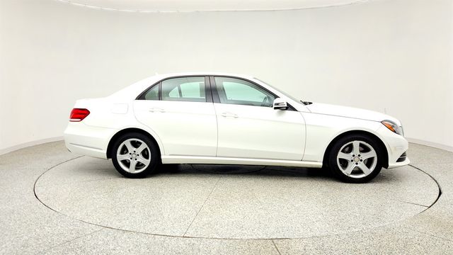 2016 Mercedes-Benz E-Class E 350 Luxury 4MATIC w/ Premium & Lane Tracking Pkgs + KEYLESS GO - 23039458 - 3