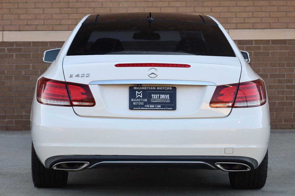 Mercedes-Benz E-Class photo 10