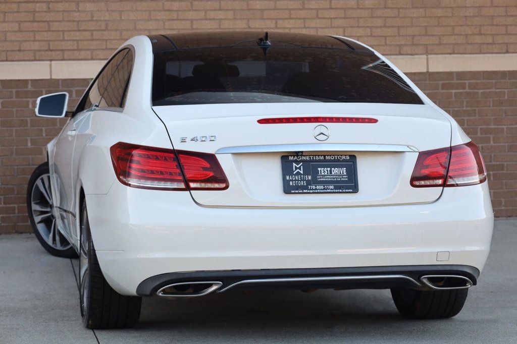 Mercedes-Benz E-Class photo 11