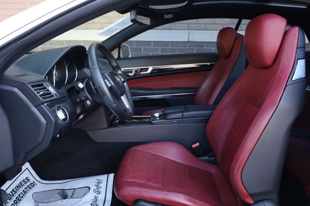 Mercedes-Benz E-Class photo 17