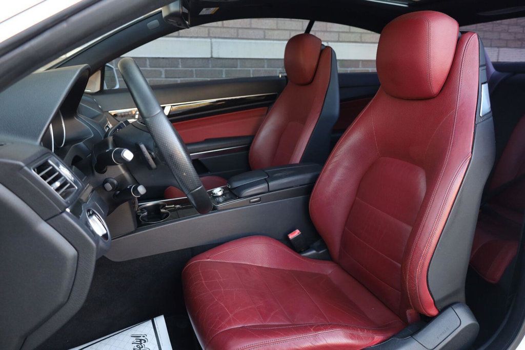 Mercedes-Benz E-Class photo 18