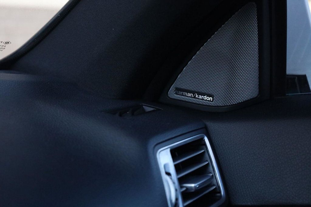 Mercedes-Benz E-Class photo 36