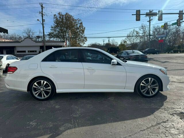 2016 Mercedes-Benz E-Class LocalTrade/4MATIC/PremiumPkg/HeatedSeats/BackupCamera/NAV - 22690701 - 5