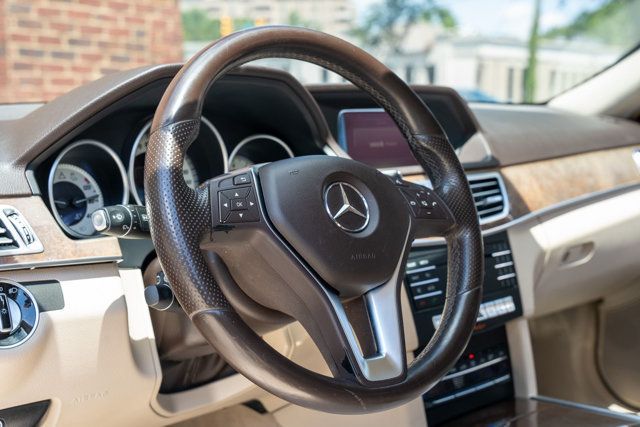 2016 Mercedes-Benz E-Class LocalTrade/4MATIC/PremiumPkg/LaneTrackingPkg/BackupCamera/NAV - 23038441 - 19
