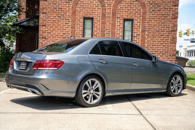 2016 Mercedes-Benz E-Class LocalTrade/4MATIC/PremiumPkg/LaneTrackingPkg/BackupCamera/NAV - 23038441 - 4