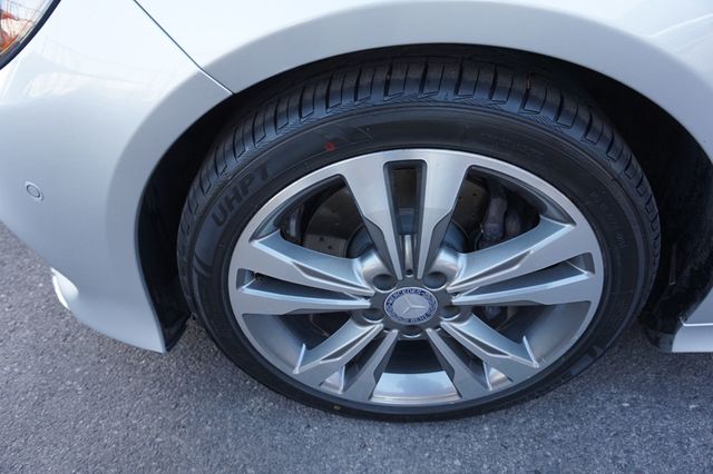 2016 Mercedes-Benz E-Class LOW MILES, SPORT PKG, PREMIUM PKG, PANORAMIC ROOF, BACKUP CAMERA - 22987159 - 13