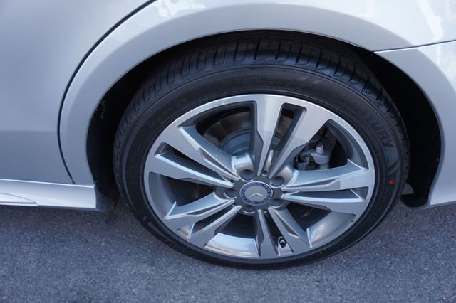 2016 Mercedes-Benz E-Class LOW MILES, SPORT PKG, PREMIUM PKG, PANORAMIC ROOF, BACKUP CAMERA - 22987159 - 14