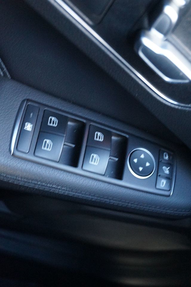 2016 Mercedes-Benz E-Class LOW MILES, SPORT PKG, PREMIUM PKG, PANORAMIC ROOF, BACKUP CAMERA - 22987159 - 22