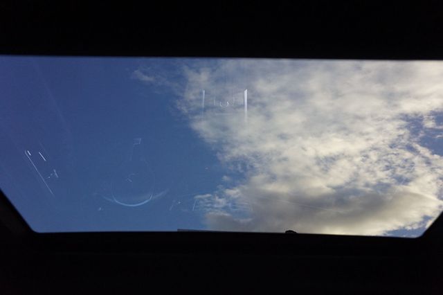 2016 Mercedes-Benz E-Class LOW MILES, SPORT PKG, PREMIUM PKG, PANORAMIC ROOF, BACKUP CAMERA - 22987159 - 38