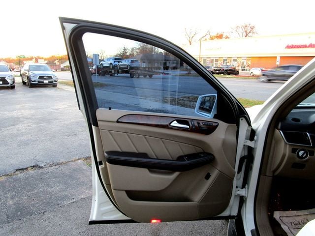 2016 Mercedes-Benz GL 4MATIC 4dr GL 450 - 22947161 - 26