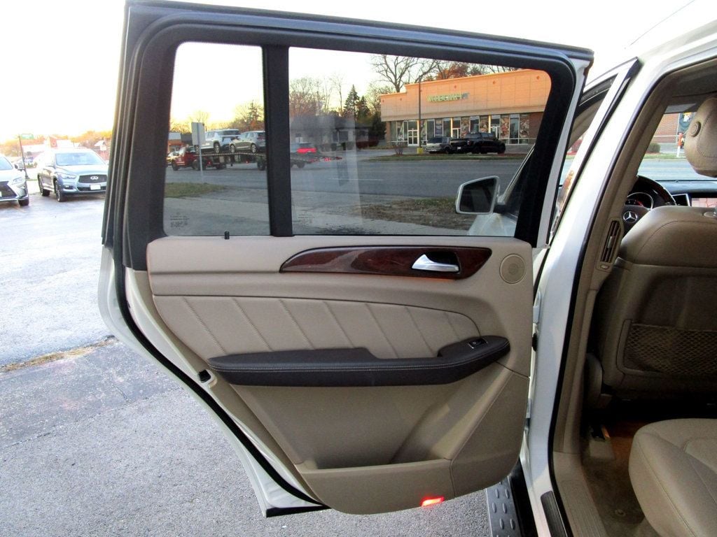 2016 Mercedes-Benz GL 4MATIC 4dr GL 450 - 22947161 - 33