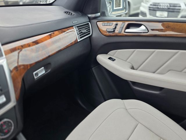 2016 Mercedes-Benz GL 4MATIC 4dr GL 450 - 22964045 - 40