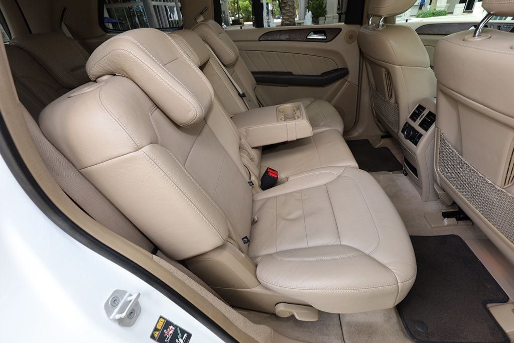 2016 Mercedes-Benz GL GL 450 4Matic - 23062405 - 29