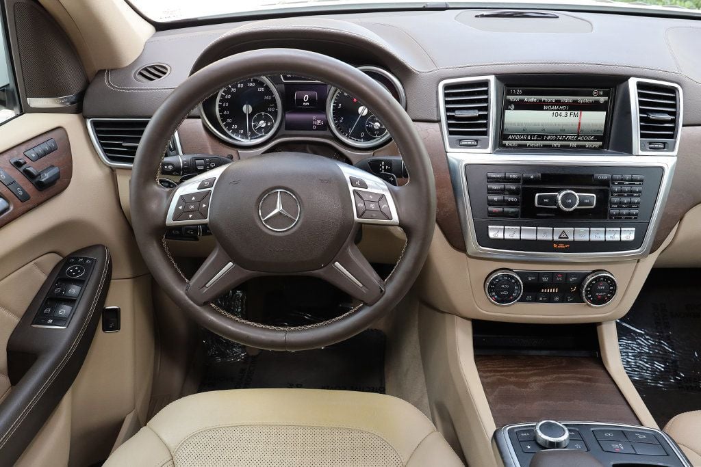 2016 Mercedes-Benz GL GL 450 4Matic - 23062405 - 41