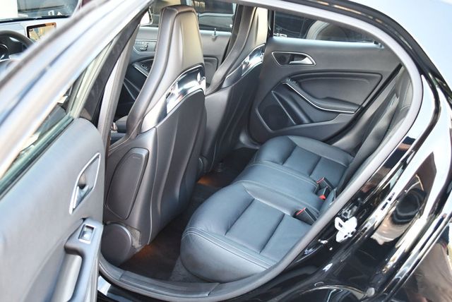 2016 Mercedes-Benz GLA 4MATIC 4 Door AMG GLA 45 SUV W/Premium & Multimedia Packages - 23071408 - 16