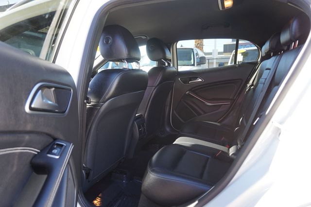 2016 Mercedes-Benz GLA GLA 250, PREMIUM WHEELS, PUSH BUTTON START, BLUETOOTH - 22958989 - 17