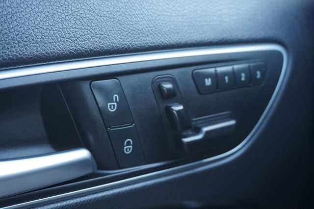 2016 Mercedes-Benz GLA GLA 250, PREMIUM WHEELS, PUSH BUTTON START, BLUETOOTH - 22958989 - 22