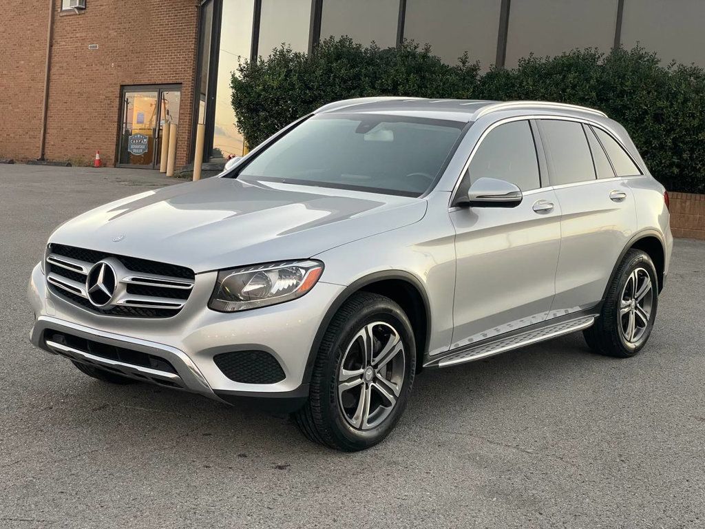 2016 Mercedes Benz GLC 300 photo 3