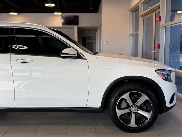 2016 Mercedes-Benz GLC 4MATIC 4dr GLC 300 - 23041142 - 16