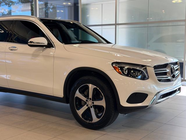 2016 Mercedes-Benz GLC 4MATIC 4dr GLC 300 - 23041142 - 4