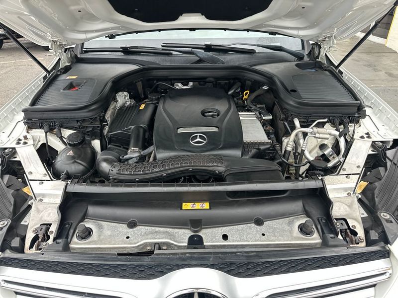 2016 Mercedes-Benz GLC RWD 4dr GLC 300 - 22977613 - 19