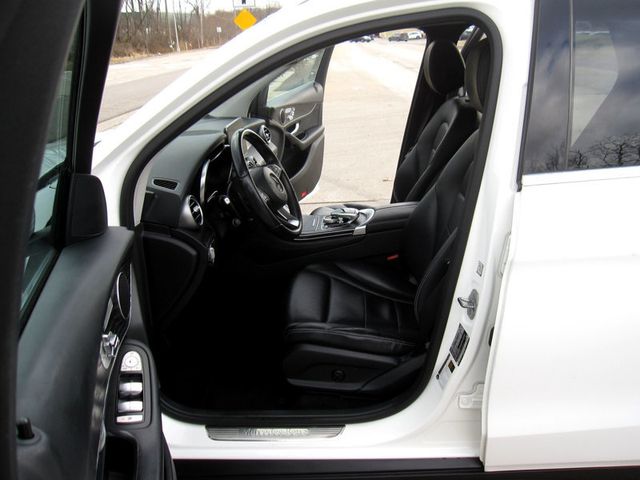 2016 Mercedes-Benz GLC RWD 4dr GLC 300 - 22969724 - 17