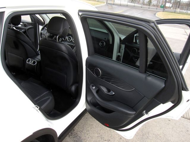 2016 Mercedes-Benz GLC RWD 4dr GLC 300 - 22969724 - 24