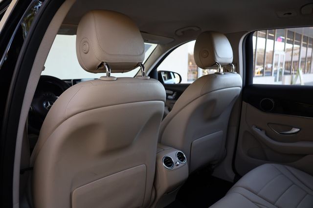 2016 Mercedes-Benz GLC RWD 4dr GLC 300 - 22968480 - 16